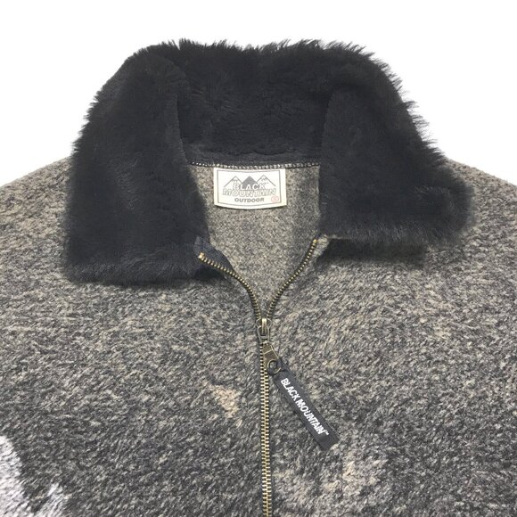 VTG Black Mountain Outdoor Moose Elk Full Zip Fleece Vest Adult SM Made in USA - Picture 3 of 6